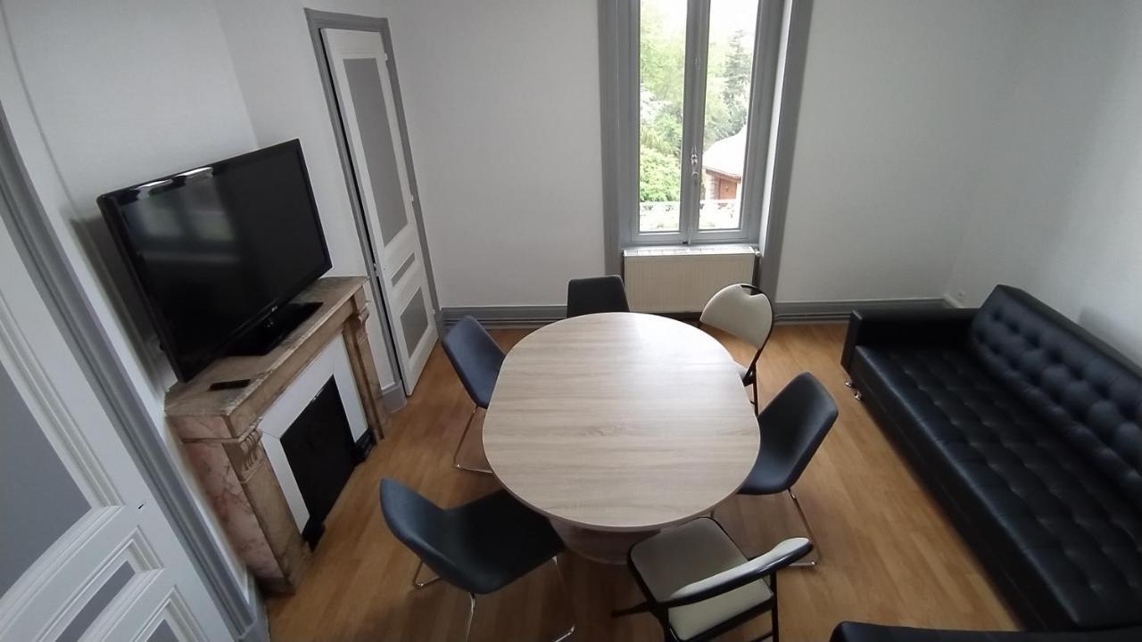 Appart - Hotel La Batisse De סן-שאמון מראה חיצוני תמונה